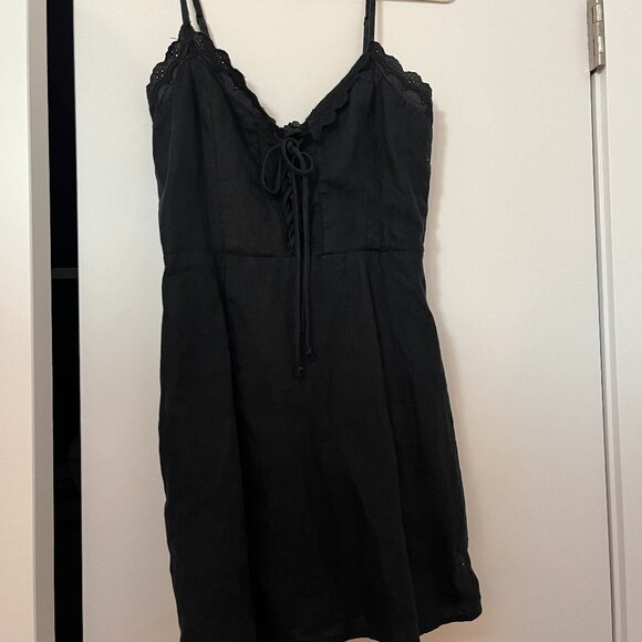 Reformation Reid Dress in Black - Picture 2 of 4